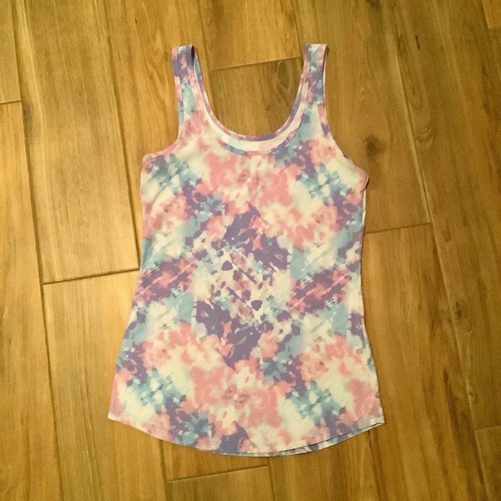 Tie dye sports tank top